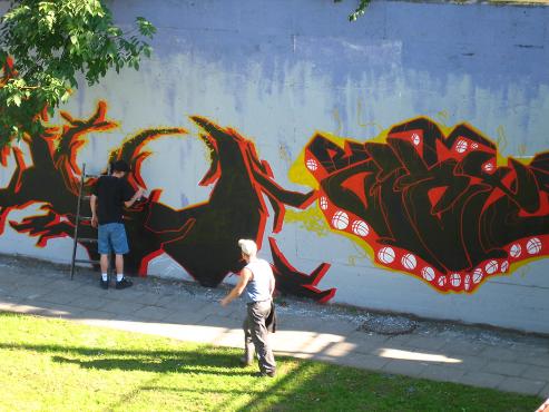 Sierpień 2006 roku: Graffiti jam, Bielsko Biała wiadukt nad ulicą PCK.