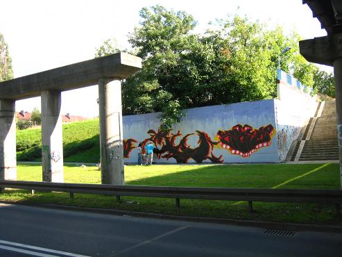 Sierpień 2006 roku: Graffiti jam, Bielsko Biała wiadukt nad ulicą PCK.