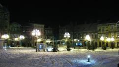 Plac ZWM na starych zdjęciach: Od katastrofy budowlanej do nowego oblicza bielskiego Rynku