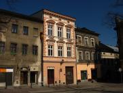 Plac ZWM na starych zdjęciach: Od katastrofy budowlanej do nowego oblicza bielskiego Rynku