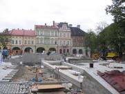 Plac ZWM na starych zdjęciach: Od katastrofy budowlanej do nowego oblicza bielskiego Rynku