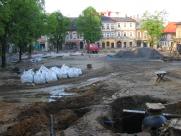 Plac ZWM na starych zdjęciach: Od katastrofy budowlanej do nowego oblicza bielskiego Rynku