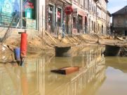 Plac ZWM na starych zdjęciach: Od katastrofy budowlanej do nowego oblicza bielskiego Rynku