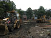 Plac ZWM na starych zdjęciach: Od katastrofy budowlanej do nowego oblicza bielskiego Rynku