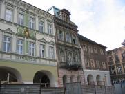 Plac ZWM na starych zdjęciach: Od katastrofy budowlanej do nowego oblicza bielskiego Rynku