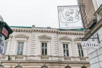 Serce Bielskiej Tradycji: Lody Eskimo i Przyszłość Placu Wojska Polskiego