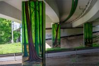 Las pod estakadą, król na ścianie i przystanek z duszą – muralowy przewodnik po Bielsku Las pod estakadą, król na ścianie i przystanek z duszą – muralowy przewodnik po Bielsku