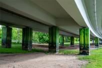 Las pod estakadą, król na ścianie i przystanek z duszą – muralowy przewodnik po Bielsku Las pod estakadą, król na ścianie i przystanek z duszą – muralowy przewodnik po Bielsku
