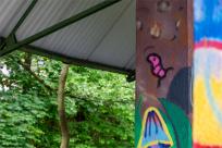 Las pod estakadą, król na ścianie i przystanek z duszą – muralowy przewodnik po Bielsku Las pod estakadą, król na ścianie i przystanek z duszą – muralowy przewodnik po Bielsku