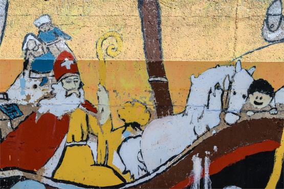 Las pod estakadą, król na ścianie i przystanek z duszą – muralowy przewodnik po Bielsku Las pod estakadą, król na ścianie i przystanek z duszą – muralowy przewodnik po Bielsku