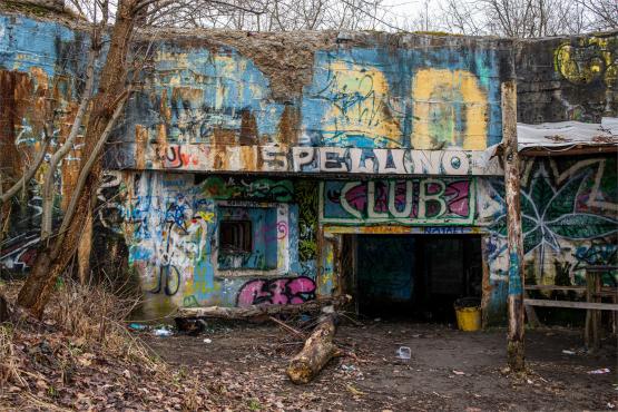 Pozycja Górnośląska: Bunkry Regelbau 116A w Zbrosławicach - Opowieść o mrocznych dziejach Europy