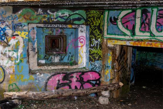 Pozycja Górnośląska: Bunkry Regelbau 116A w Zbrosławicach - Opowieść o mrocznych dziejach Europy