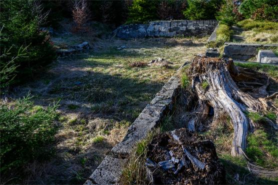 Beskid Śląski: Tajemnicze Ruiny Schroniska „Magura – Kąpielisko”