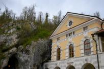 Jaskinia Postojna: Podziemne Królestwo Słowenii, Które Cię Zachwyci!