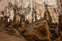 Jaskinia Postojna: Podziemne Królestwo Słowenii, Które Cię Zachwyci!