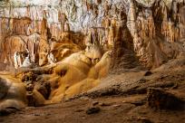 Jaskinia Postojna: Podziemne Królestwo Słowenii, Które Cię Zachwyci!