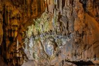 Jaskinia Postojna: Podziemne Królestwo Słowenii, Które Cię Zachwyci!