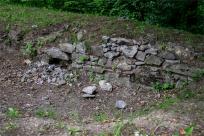 Zamek Wołek: Opowieść o Zapomnianej Twierdzy i Ciemnej Stronie Beskidu Małego