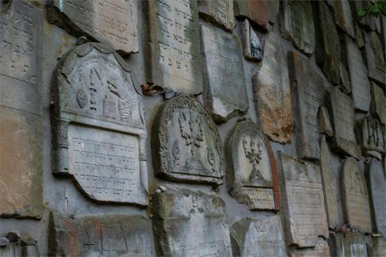 Kazimierz Dolny. Miasto, które pamięta więcej niż pokazuje...