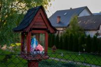 Strażnicy Beskidzkiej Puszczy: Kapliczki, demony i ryki jeleni