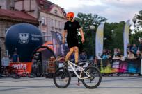 Piąte urodziny Happy Bike Beskidy – pierwszy dzień pełen ognia i rowerowej akrobatyki