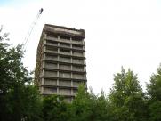 Bielski Szkieletor: Historia niezrealizowanych marzeń i symbol epoki